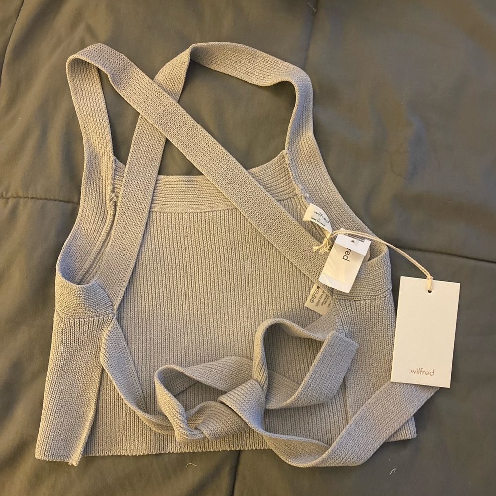 NWT aritzia wilfred new cayenne top in pearl gray - Picture 3 of 4